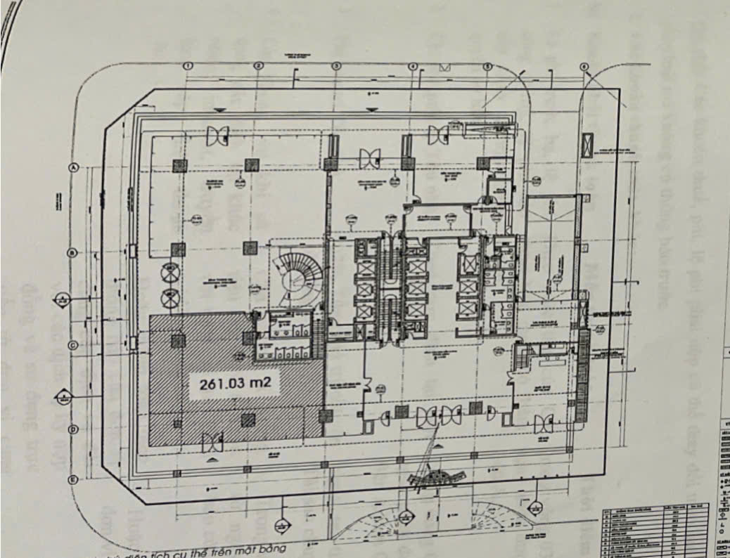 Cho thuê mặt bằng khối đế tòa nhà văn phòng Victory Tower Phú Mỹ Hưng, Quận 7 căn góc - 261m2 3