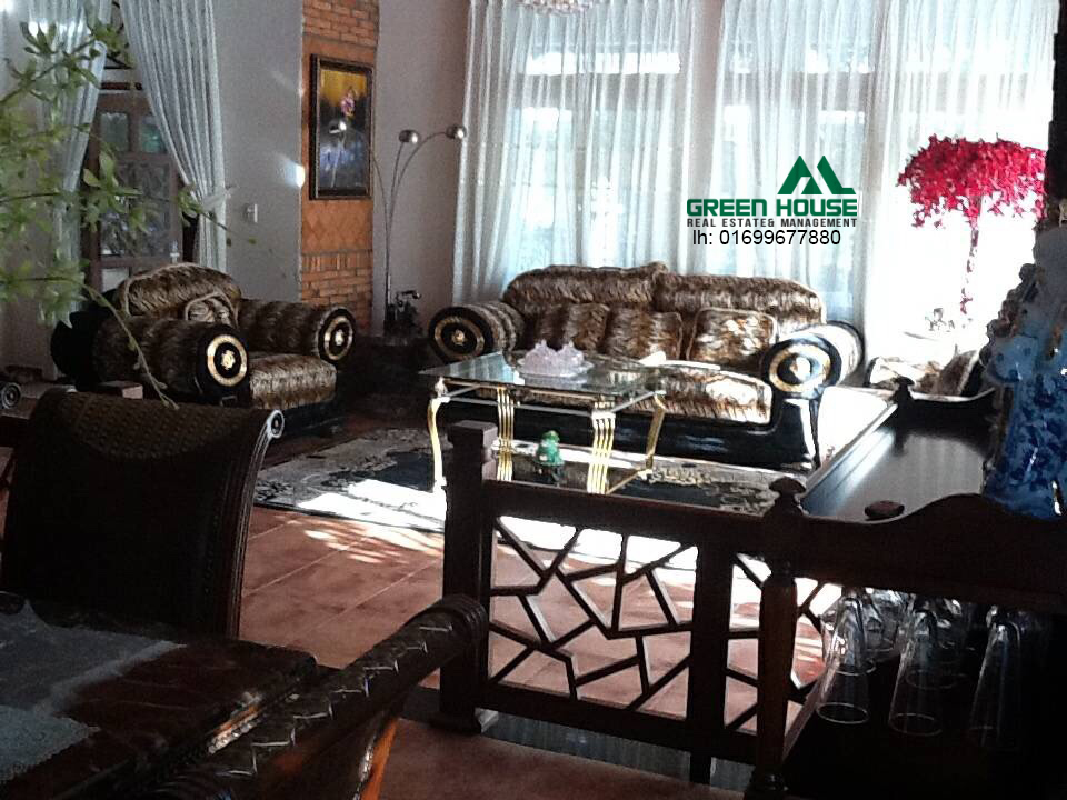 nam quang villa for sale near saigon south international school 