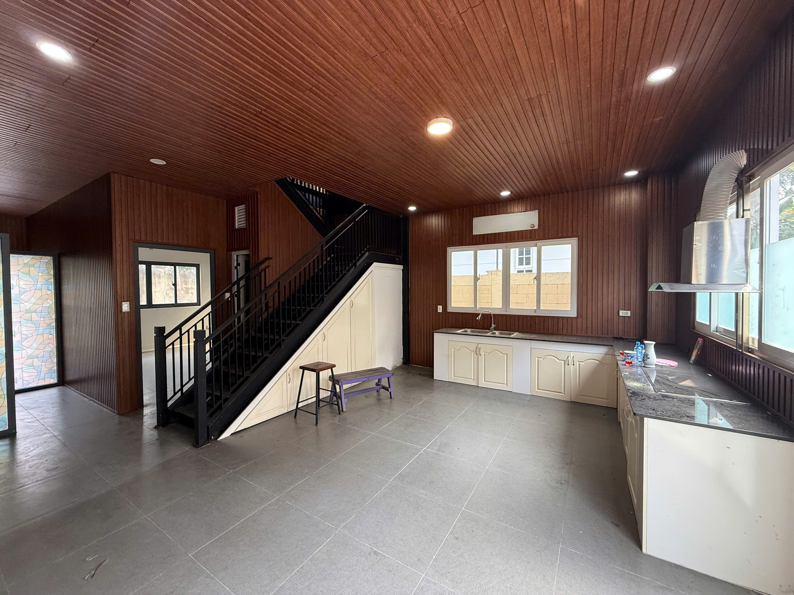 House and land for rent in Nam Thong 2 Phu My Hung, District 7 3-storey house with 6 bedrooms – 586,964m2 3