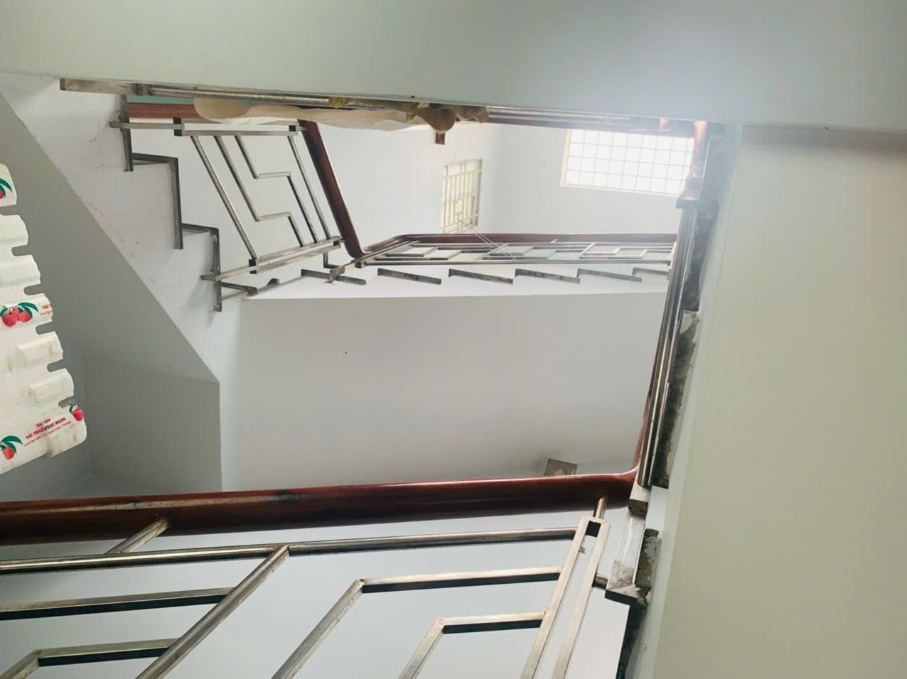House for sale in Le Thi Rieng alley, Ben Thanh Ward, District 1 with 4 floors in a prime central location – 42.7m2 7
