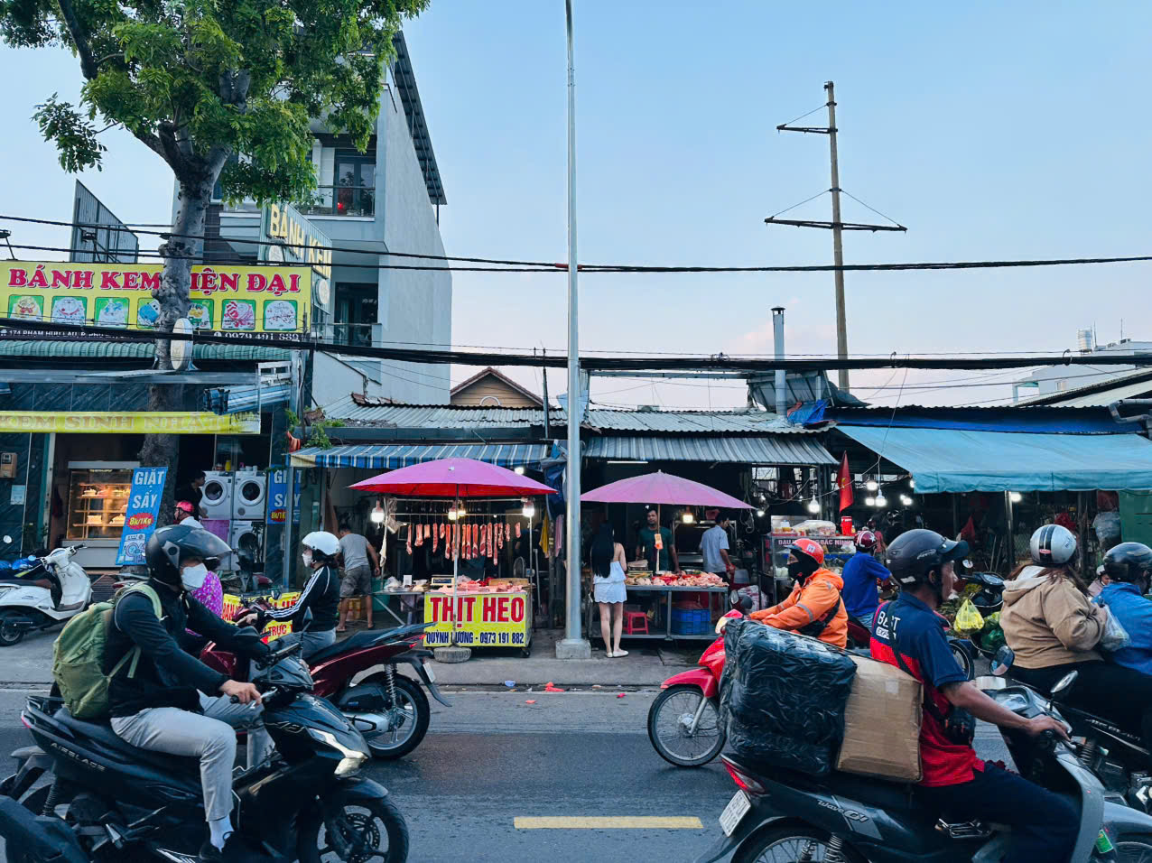 Bán nhà mặt tiền 174 Phạm Hữu Lầu, Phường Phú Mỹ, Quận 7 nhà cấp 4 đang cho thuê 40 triệu – 425m2 2
