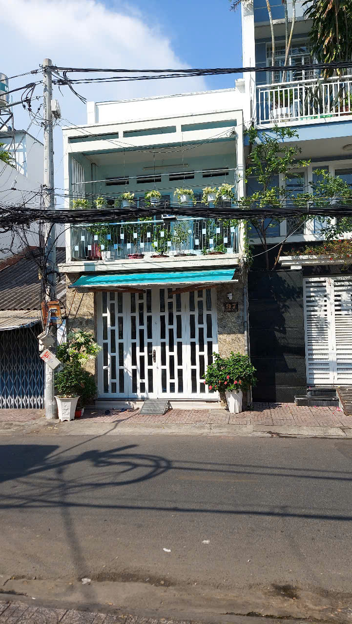 Business front house for rent at 97 Phong Phu, Ward 11, District 8 with 2 floors with 5 bedrooms – 70m2