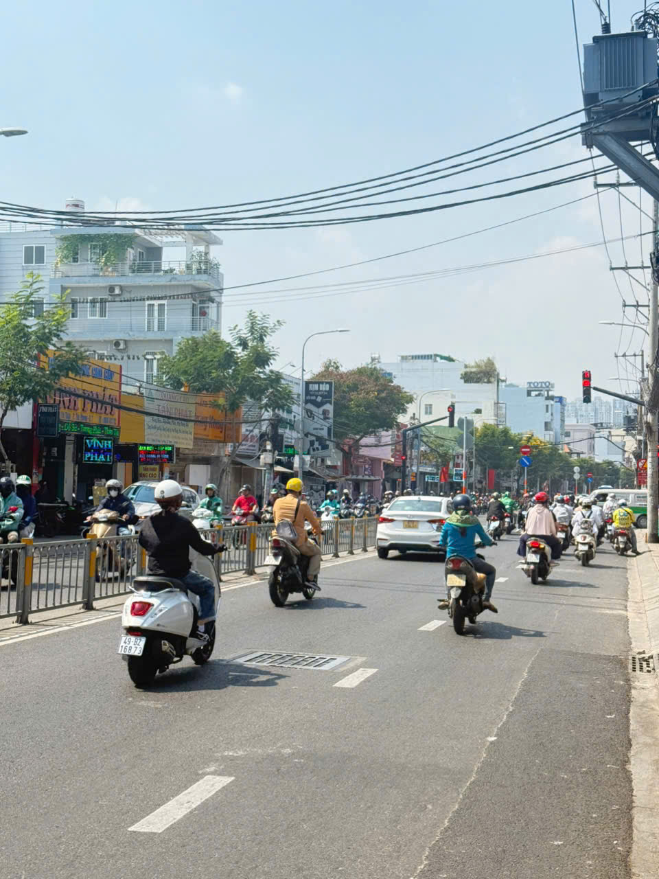 House for rent in front of Nguyen Thi Thap, District 7, build 3 floors, spacious front yard, convenient for business – 234.98m2 3