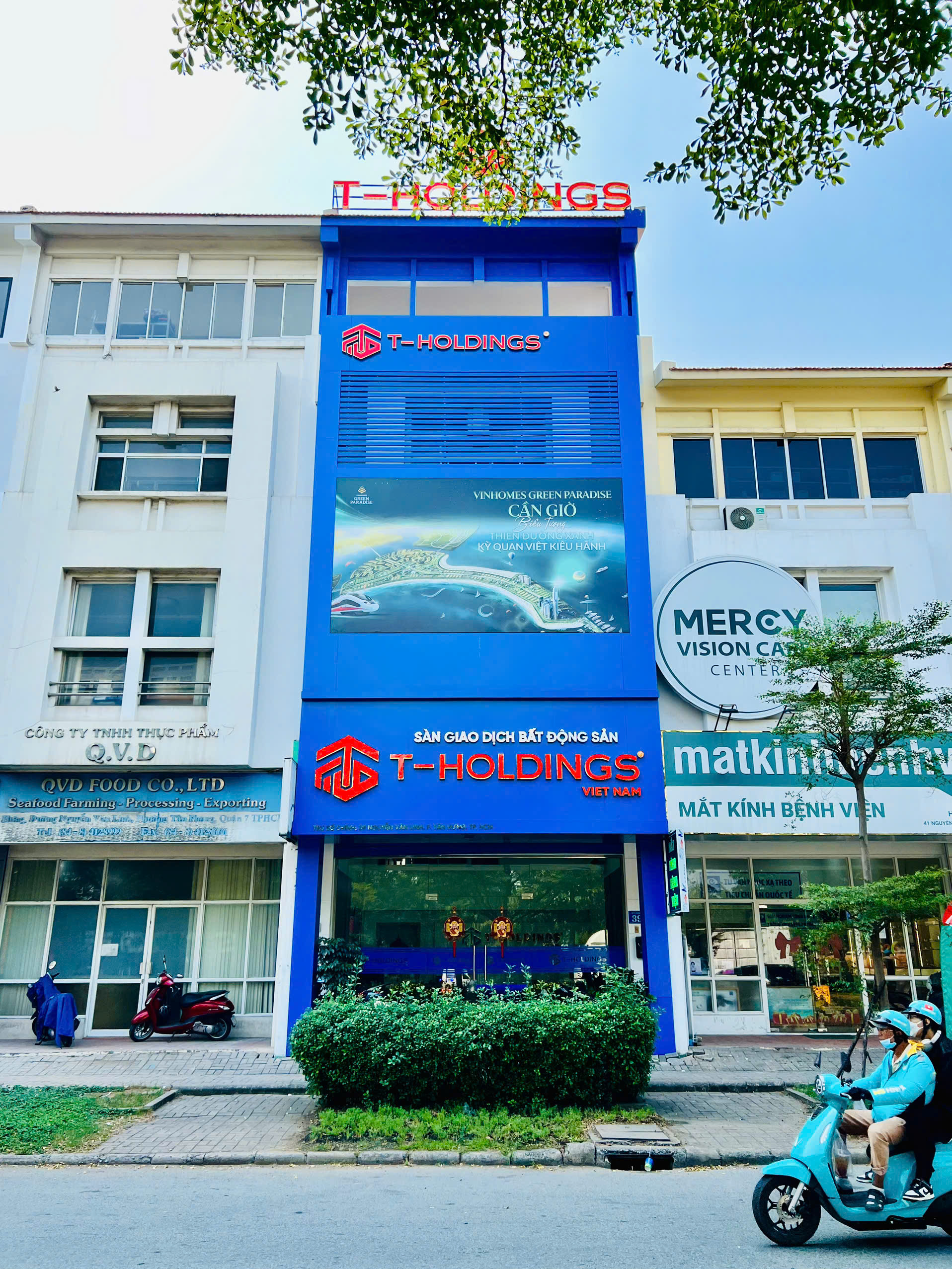 Bán nhà mặt tiền Nguyễn Văn Linh, Phú Mỹ Hưng, Quận 7 thuận tiện kinh doanh mọi ngành nghề – 111m2 1