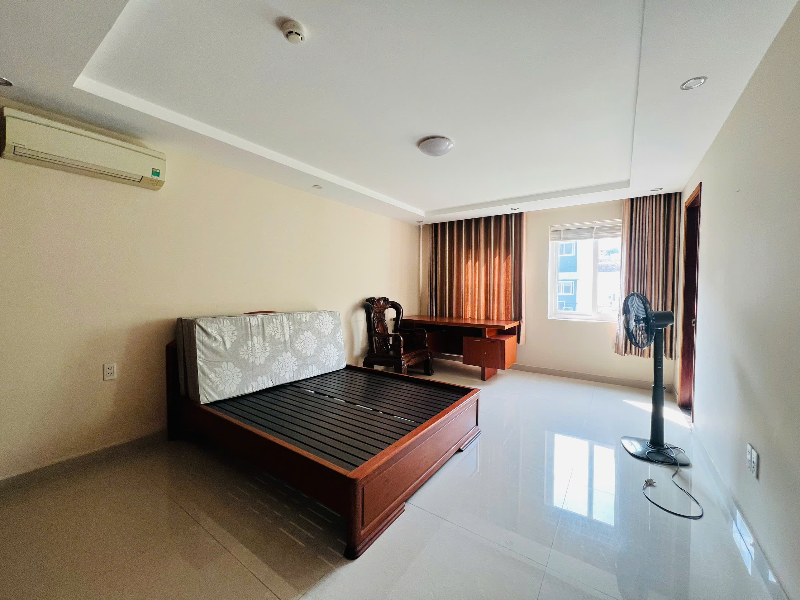 Cho thuê nhà mặt tiền Phạm Thái Bường Mỹ Toàn 1, Phú Mỹ Hưng, Quận 7 xây 6 tầng có thang máy – 216m2 10