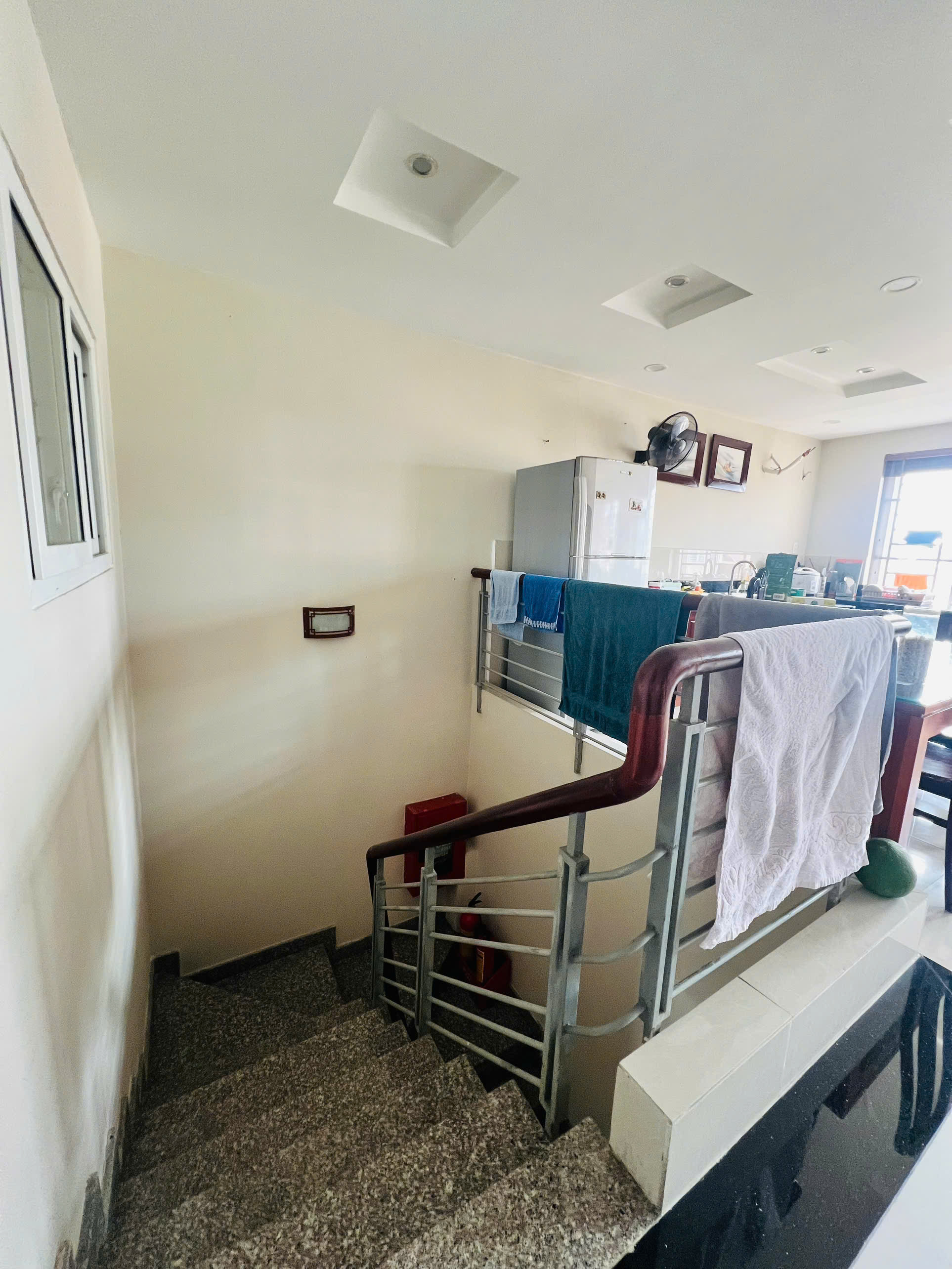 Cho thuê nhà mặt tiền Phạm Thái Bường Mỹ Toàn 1, Phú Mỹ Hưng, Quận 7 xây 6 tầng có thang máy – 216m2 1