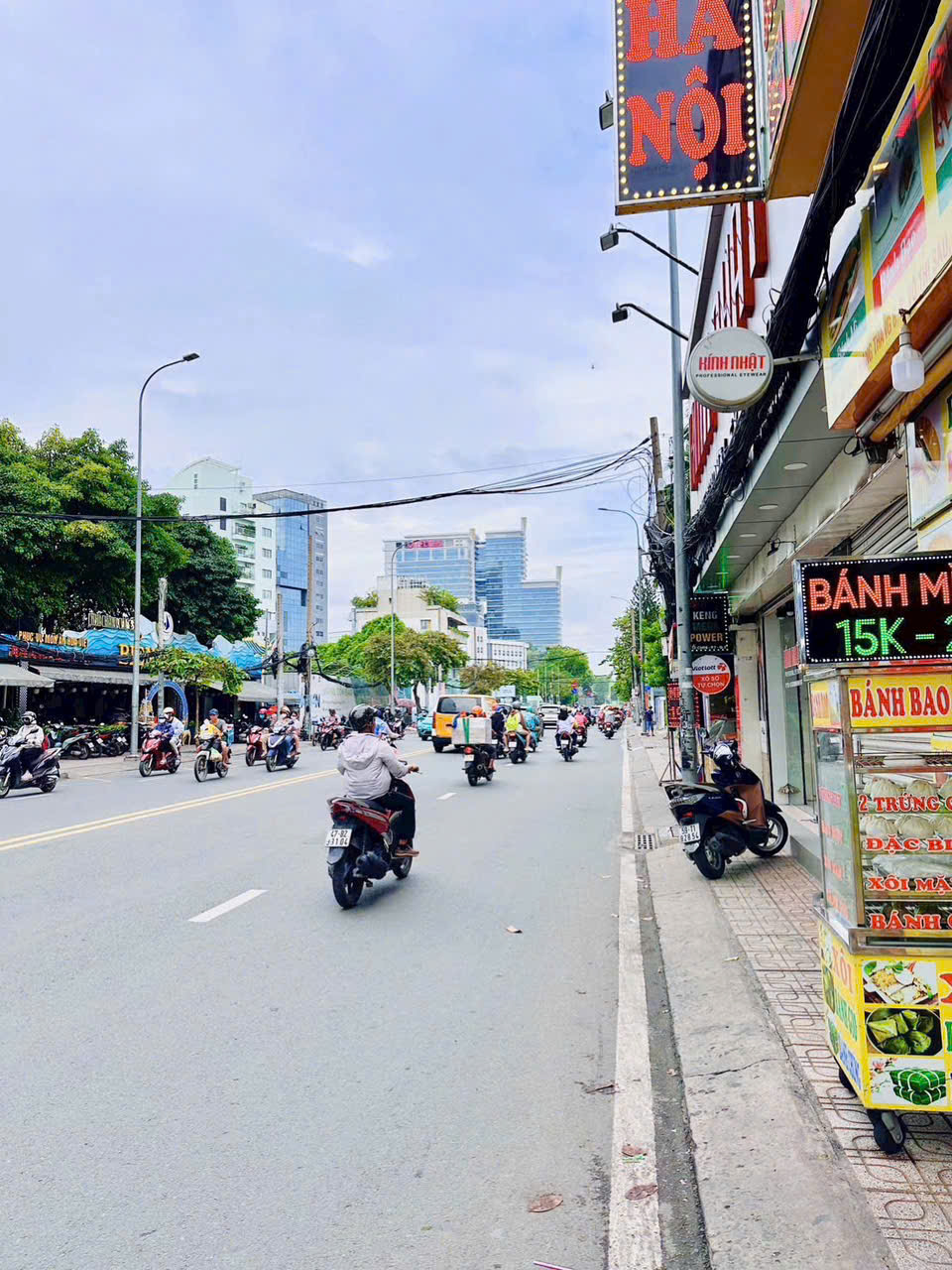 Cho thuê nhà mặt tiền Phường 11 Quận 3 xây trệt thích hợp kinh doanh nhiều ngành nghề – 228m2 1