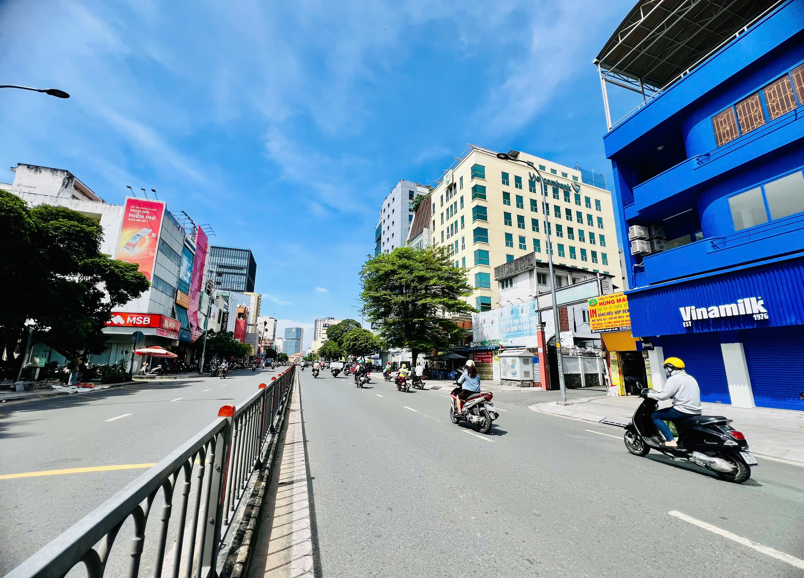 Townhouse for rent at 22A Phan Dang Luu, Ward 07, Binh Thanh District with 5 floors with a beautiful square basement – 77.5m2 5