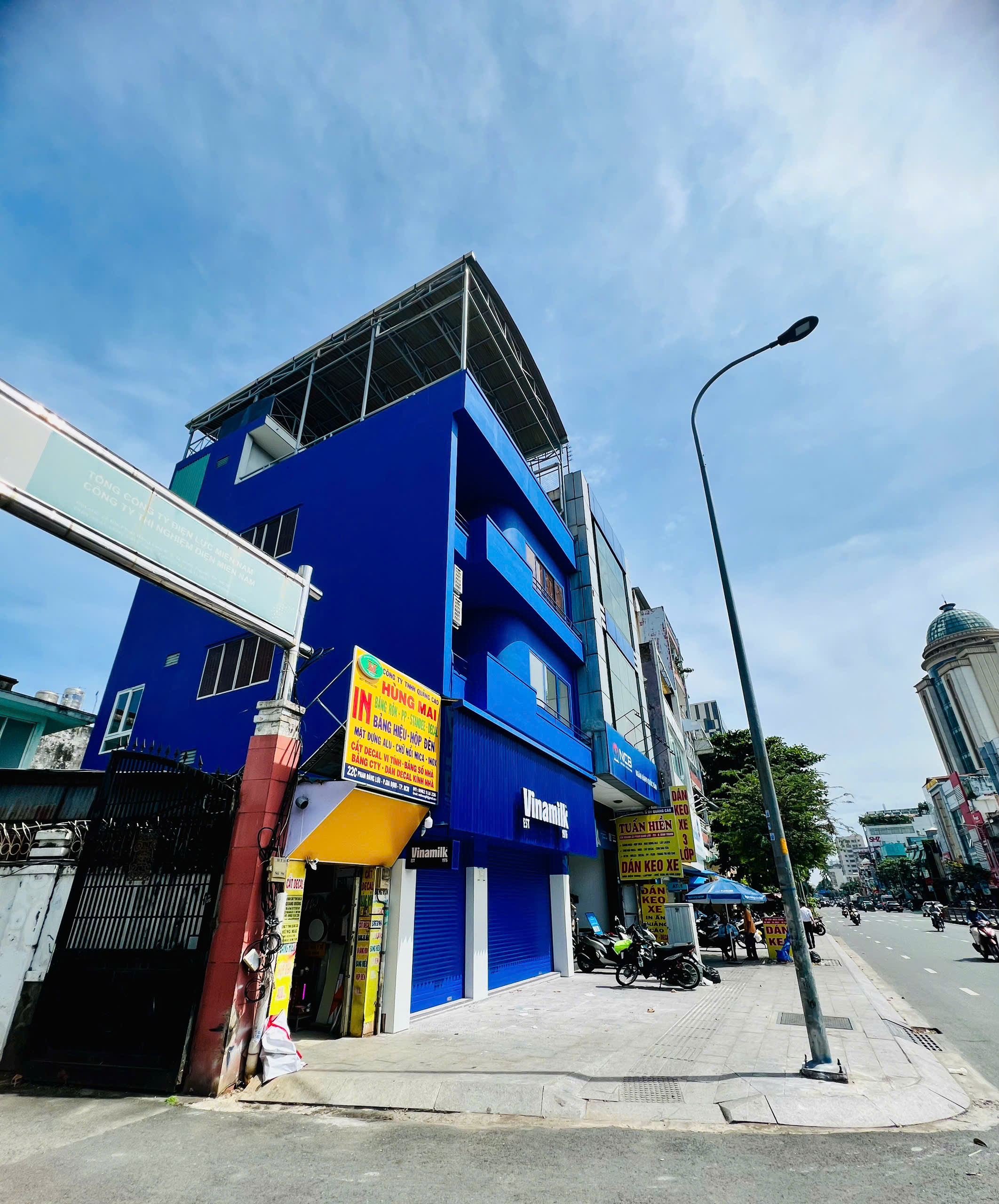 Townhouse for rent at 22A Phan Dang Luu, Ward 07, Binh Thanh District with 5 floors with a beautiful square basement – 77.5m2 2