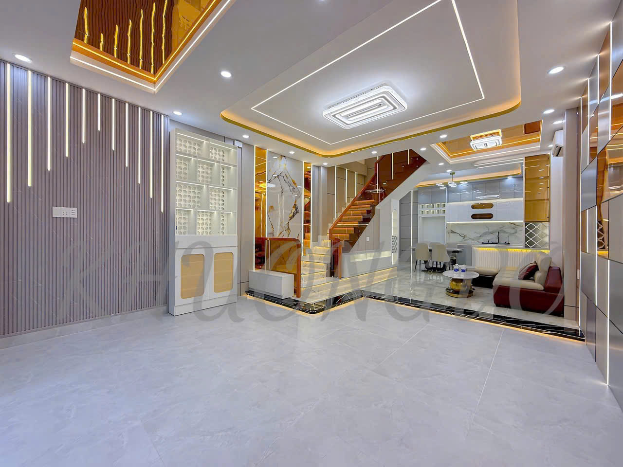 Townhouse for sale in car alley Go O Moi street, District 7 built 3 floors with 4 bedrooms with high-class furniture – 60m2 2