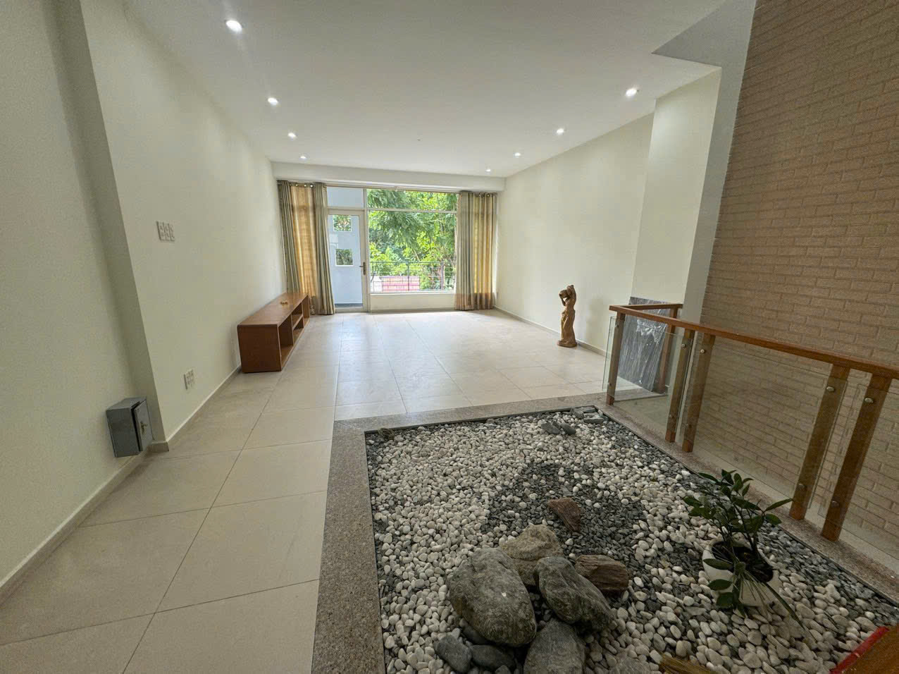 Him Lam 6A Trung Son townhouse for sale, Binh Chanh built 4 floors with park view, East – 100m2