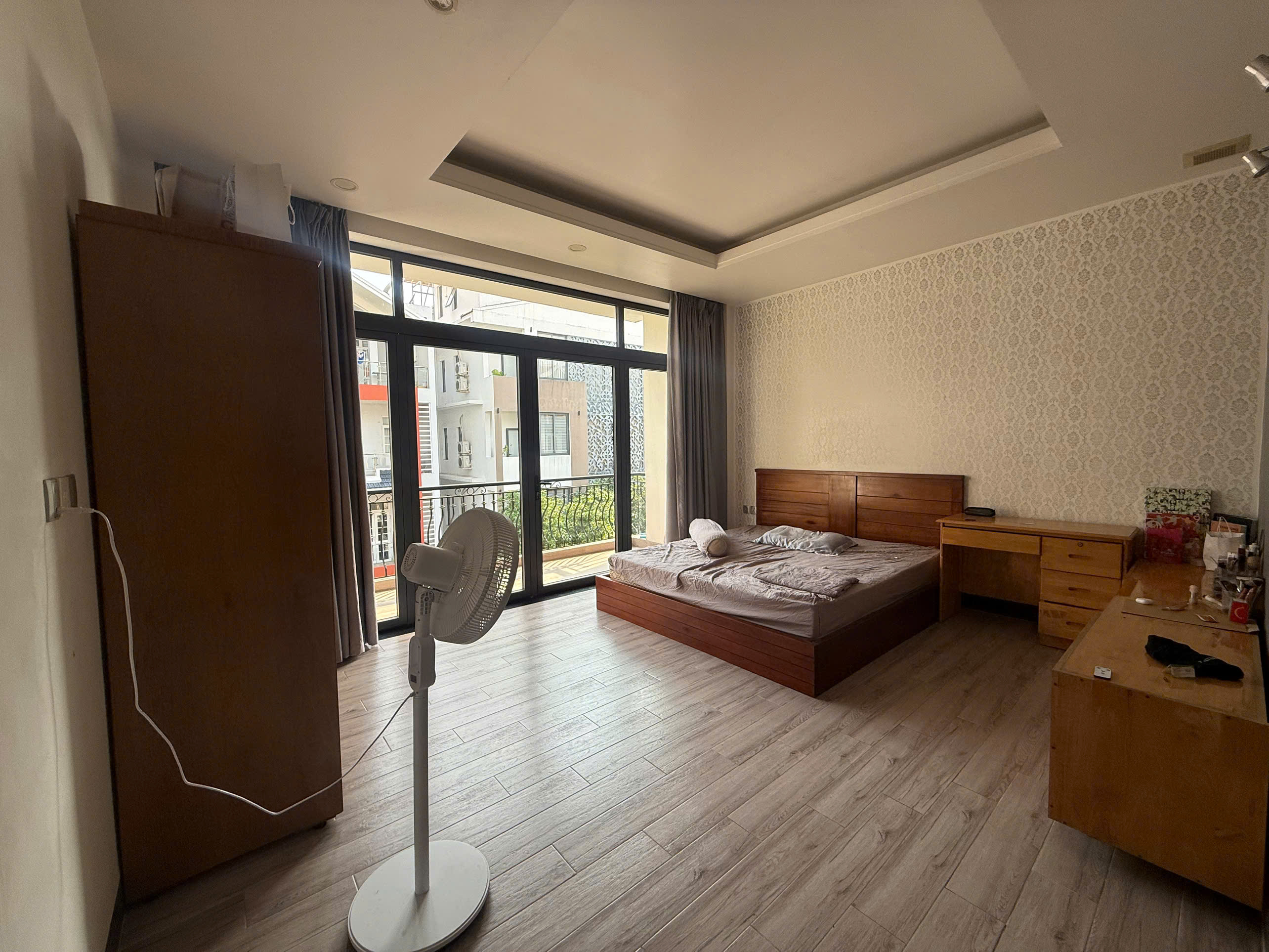 Cho thuê nhà phố KDC Him Lam Quận 7 xây hầm + 3 lầu nhà mới thiết kế 4 phòng ngủ – 100m2 12