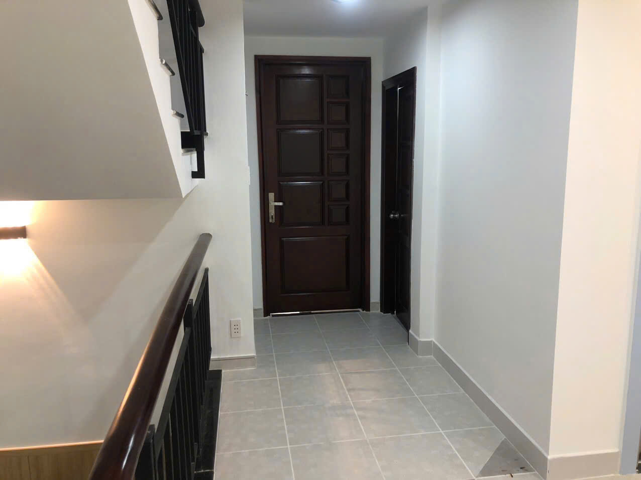 Townhouse for sale in R4-87 Hung Phuoc 3 Phu My Hung building 5 floors with elevator – 111m2 1