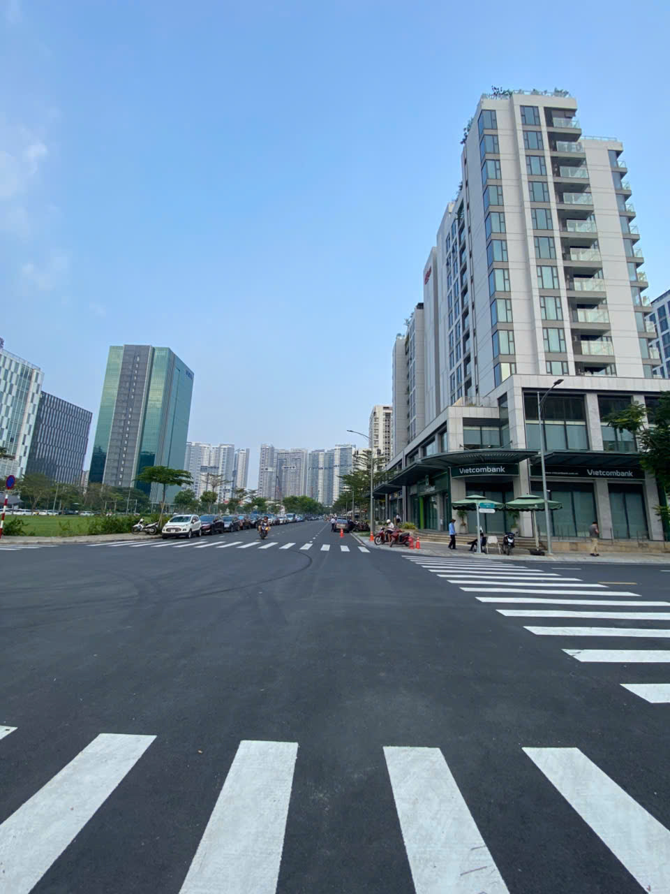 Cho thuê nhà phố kinh doanh The Larcade Phú Mỹ Hưng, Quận 7 xây 6 tầng căn góc Hoa Hậu – 382m2 1