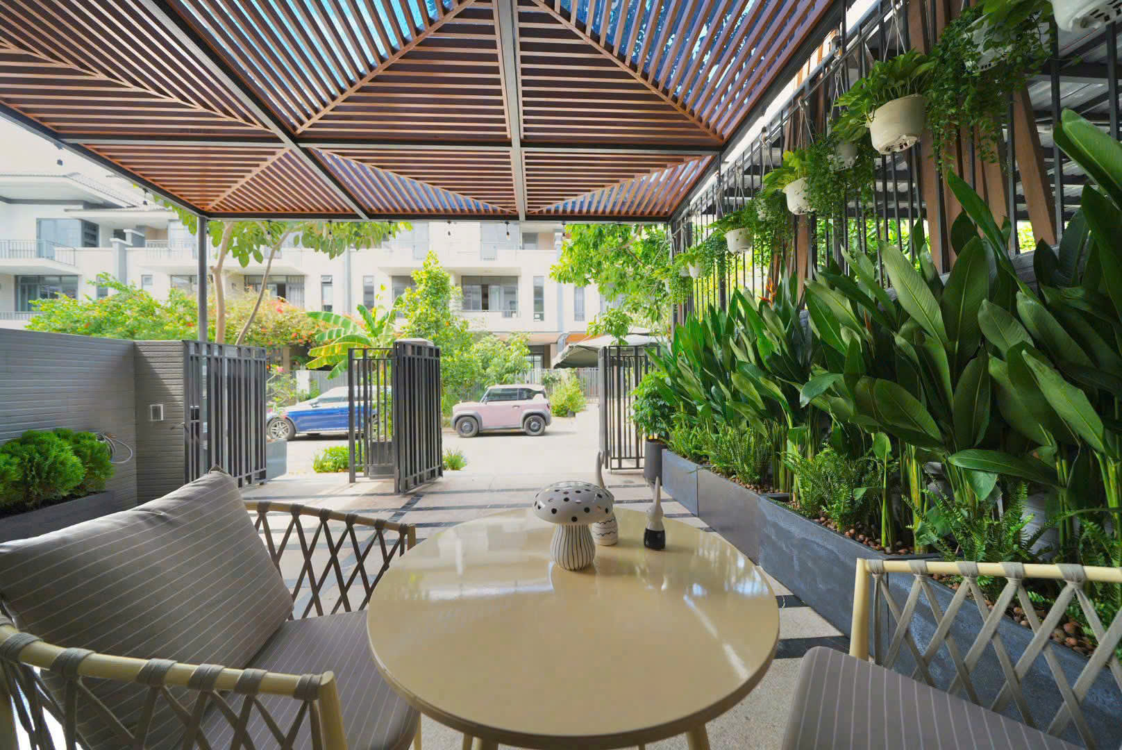 Cho thuê nhà phố Lavila Kiến Á Nhà Bè xây 3 tầng thiết kế 4 phòng ngủ hướng Nam – 96.8m2 16