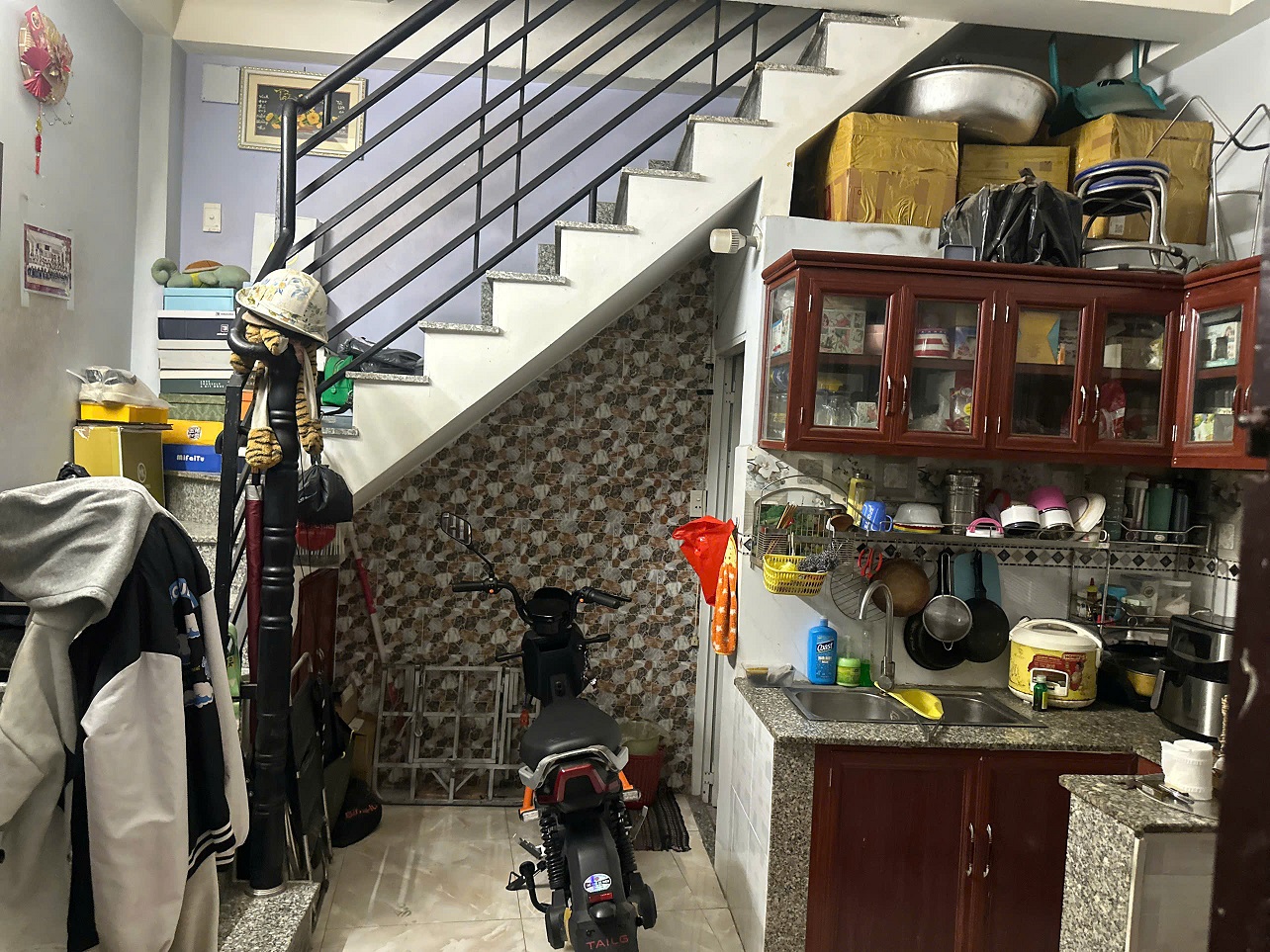 Bán nhà phố Nơ Trang Long Phường 11, Quận Bình Thạnh xây 3 tầng có 7 phòng ngủ nội thất cơ bản – 82m 1