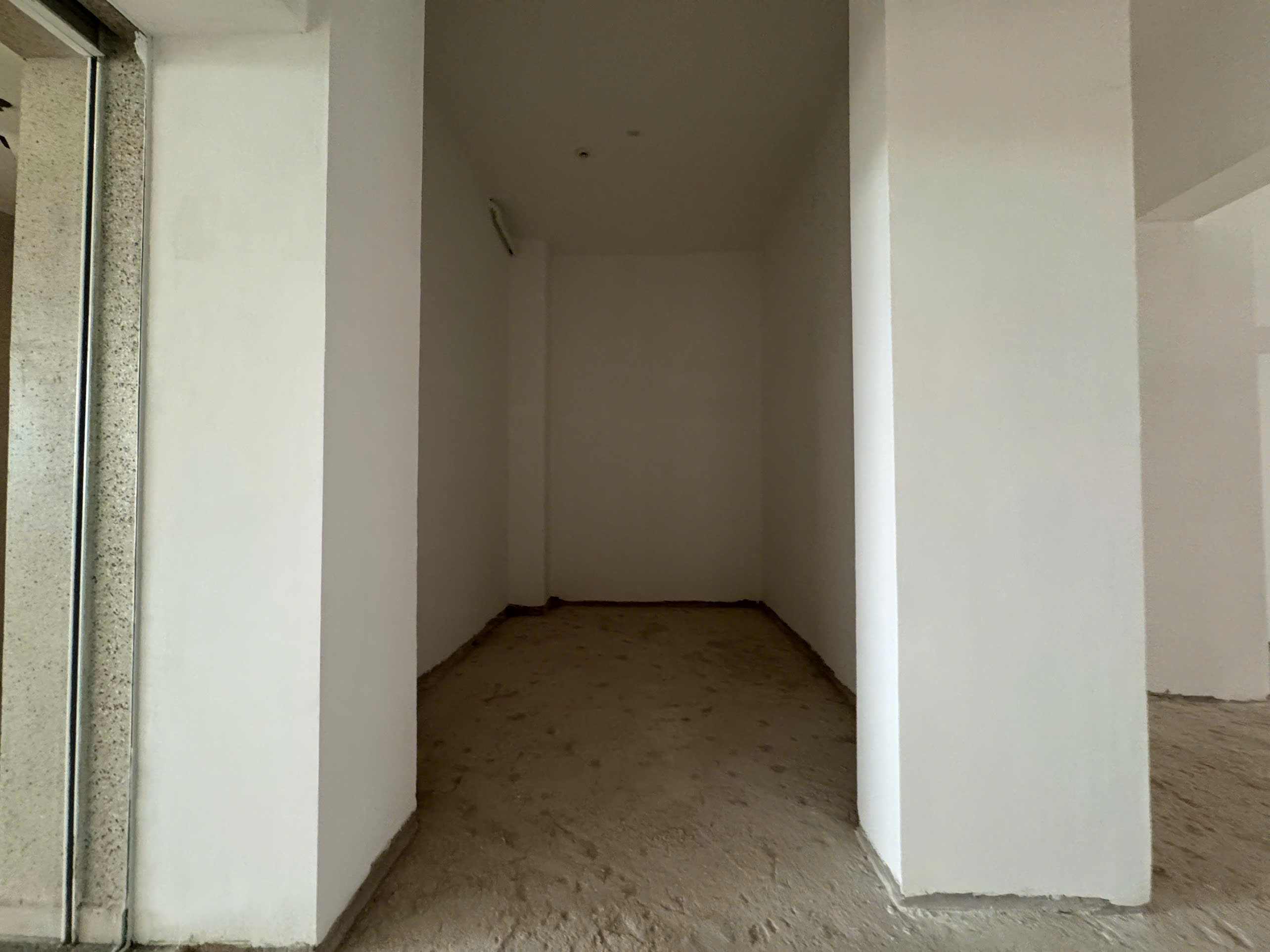 Shophouse for rent Riverside Residence Phu My Hung, District 7, beautiful location, 2nd floor 1