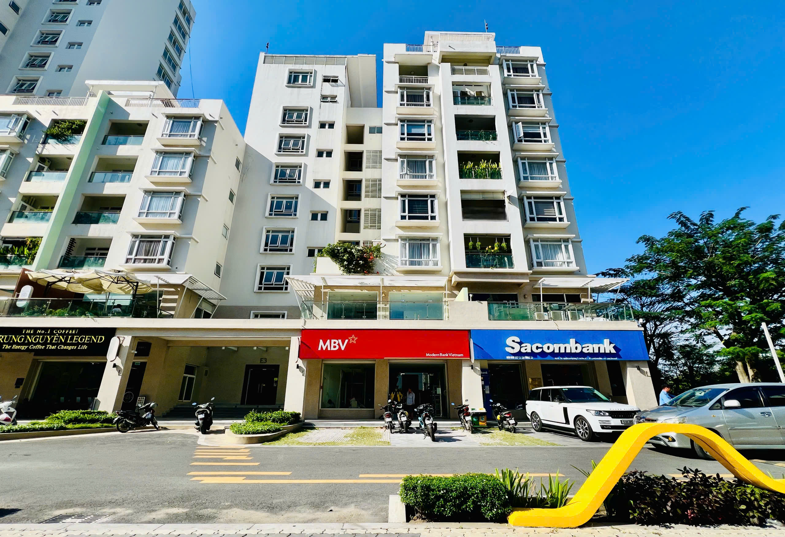 Bán shophouse Riverside Residence Phú Mỹ Hưng, Quận 7 có lầu mặt tiền 8.5m, đang cho thuê – 214.94m2