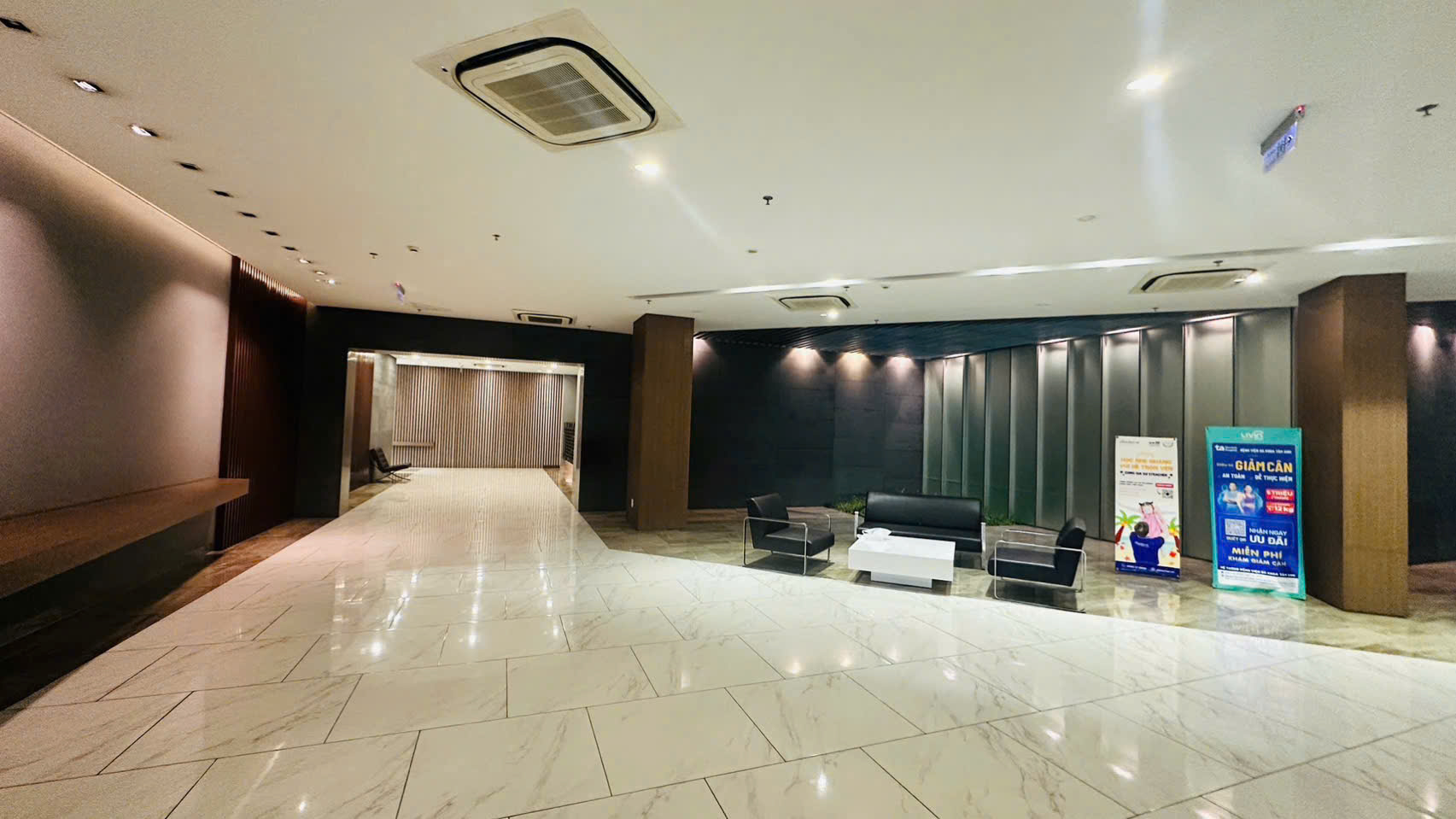 Shophouse for sale or lease Scenic Valley 2 Phu My Hung, District 7 with furniture as shown, 2nd floor – 98m2 3