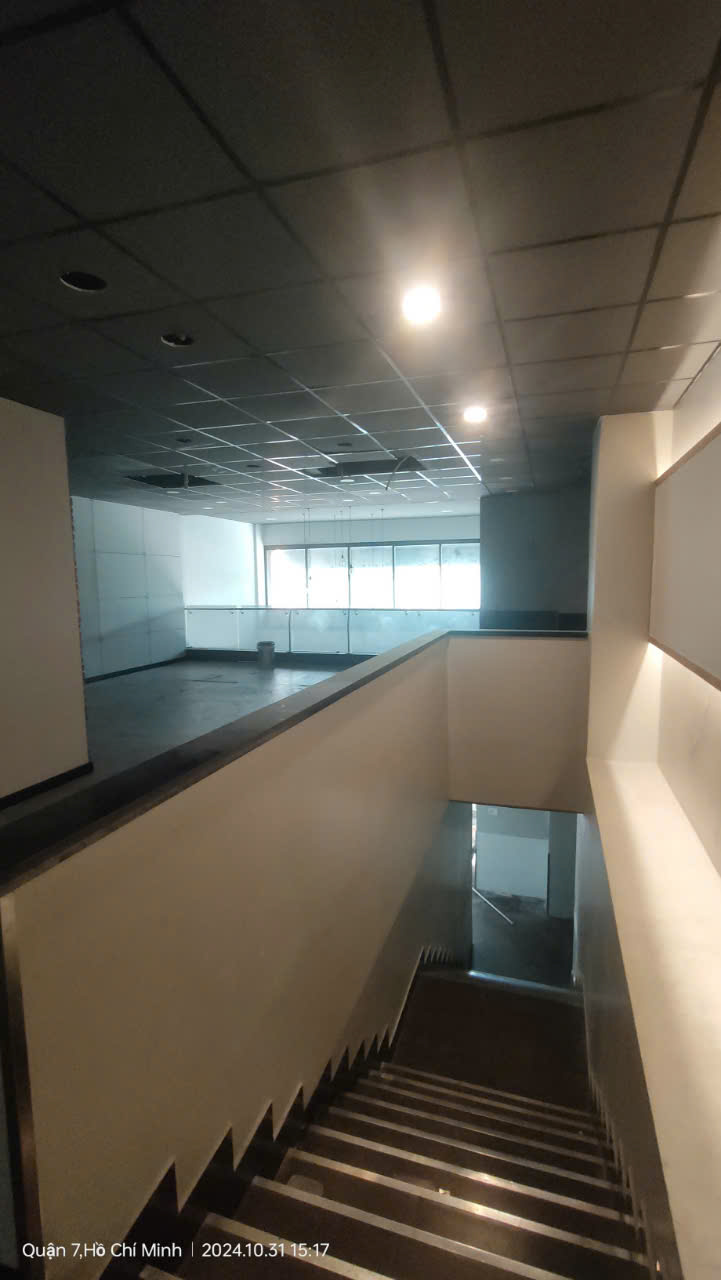 Shophouse for rent at Sky Garden 1 Phu My Hung, District 7, corner apartment with 1 floor multi-industry business 4