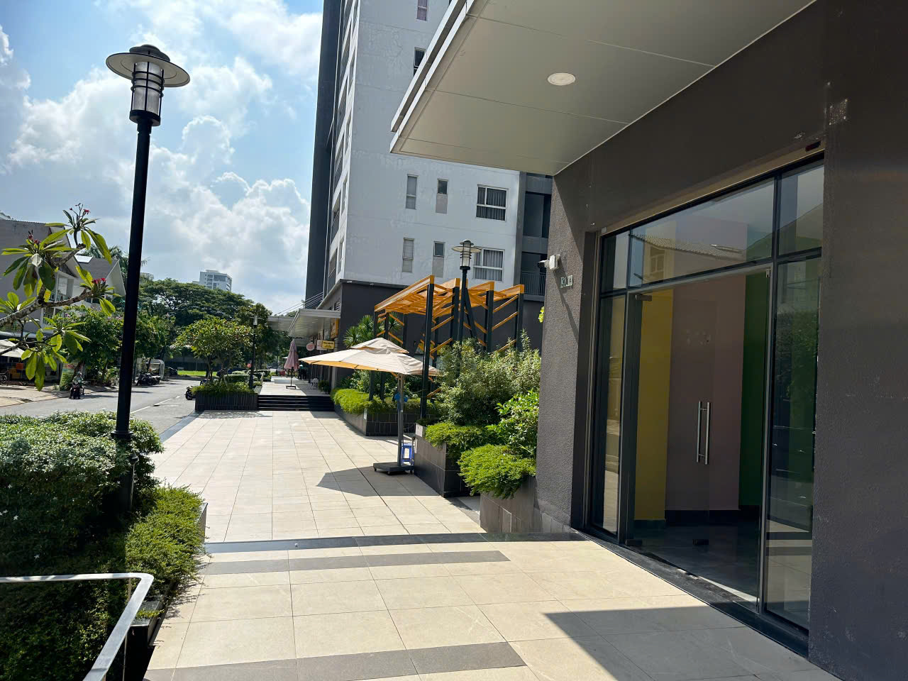 Bán shophouse Sunrise Riverside Nhà Bè đã hoàn thiện trần sàn tường và toilet – 45m2