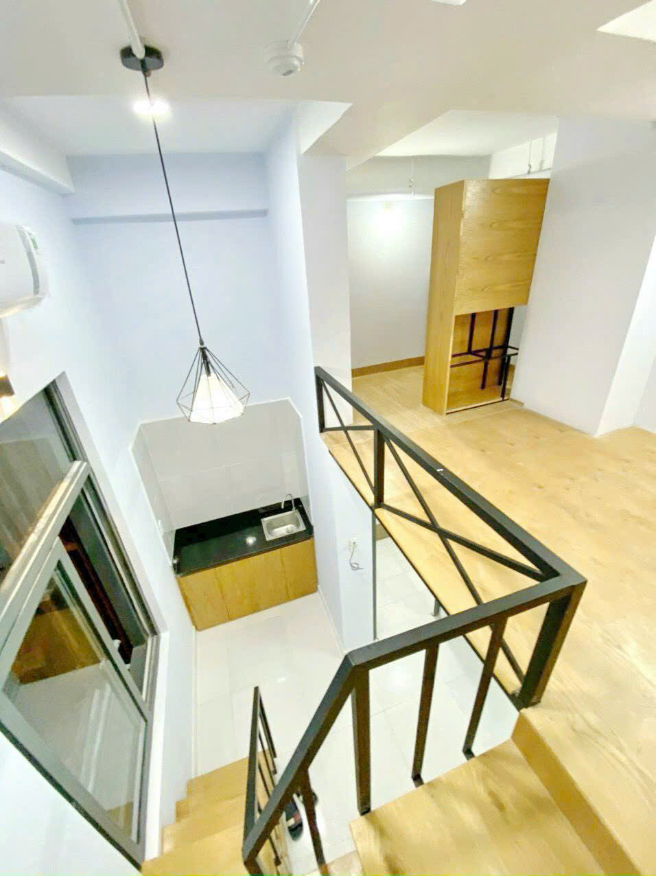 Serviced apartment building for sale on 45 Street, Tan Quy, District 7 built 8 floors with 70 fully furnished rooms – 251.5m2 1