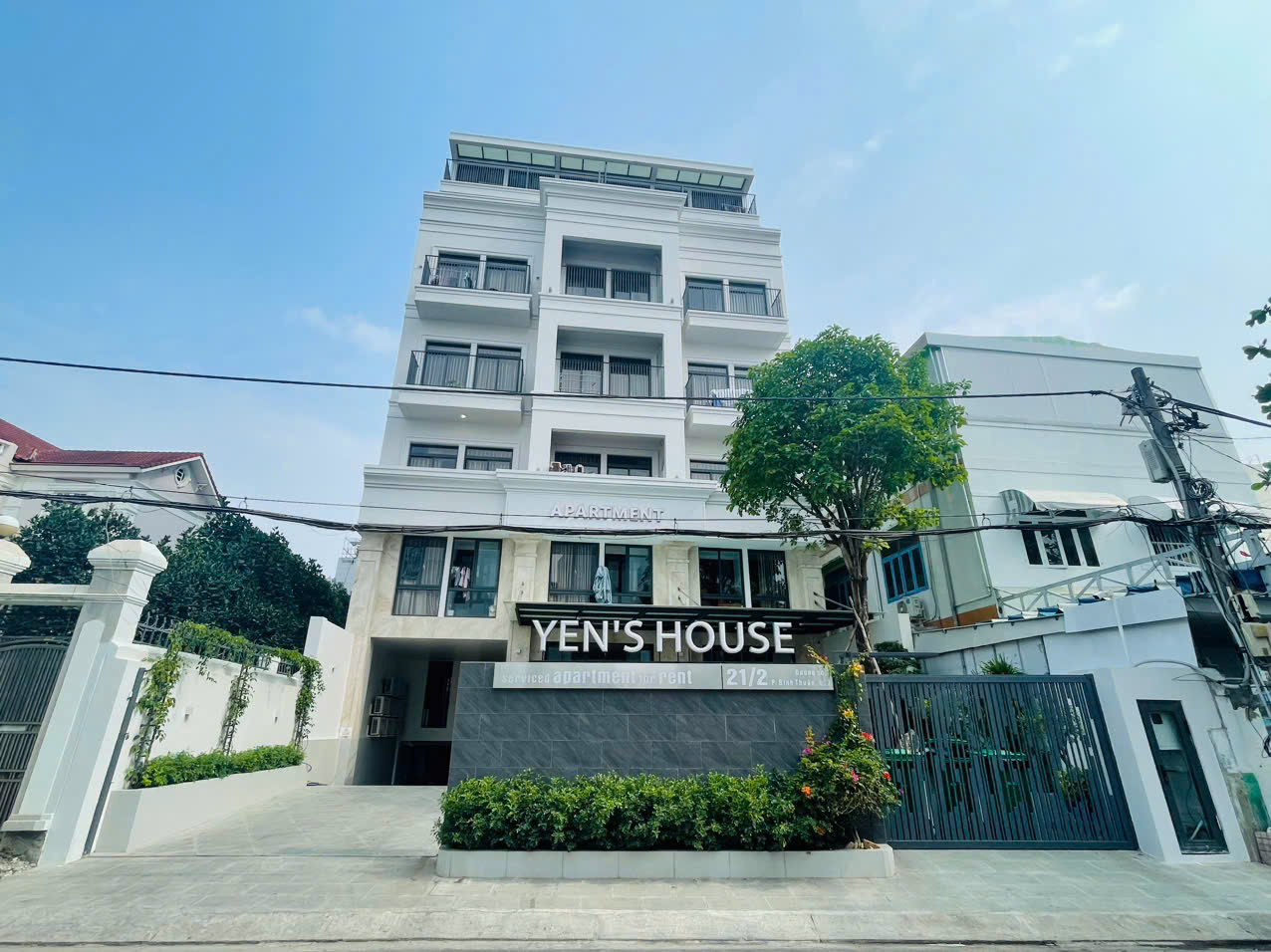 Bán tòa nhà căn hộ dịch vụ đường Lý Phục Man, Phường Bình Thuận, Quận 7 xây 8 tầng có 69 phòng – 453 2