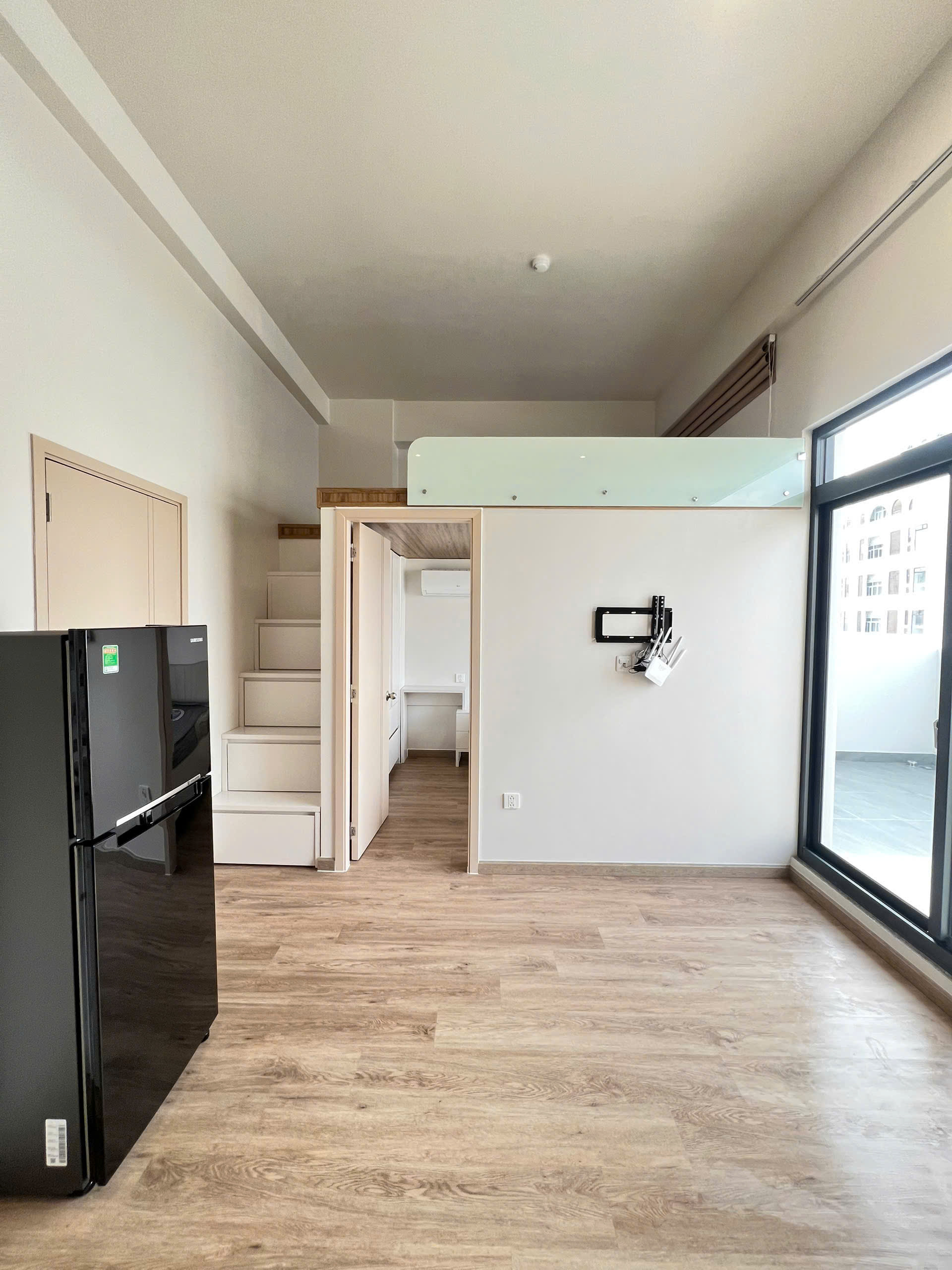 Bán tòa nhà căn hộ dịch vụ đường Lý Phục Man, Phường Bình Thuận, Quận 7 xây 8 tầng có 69 phòng – 453 1