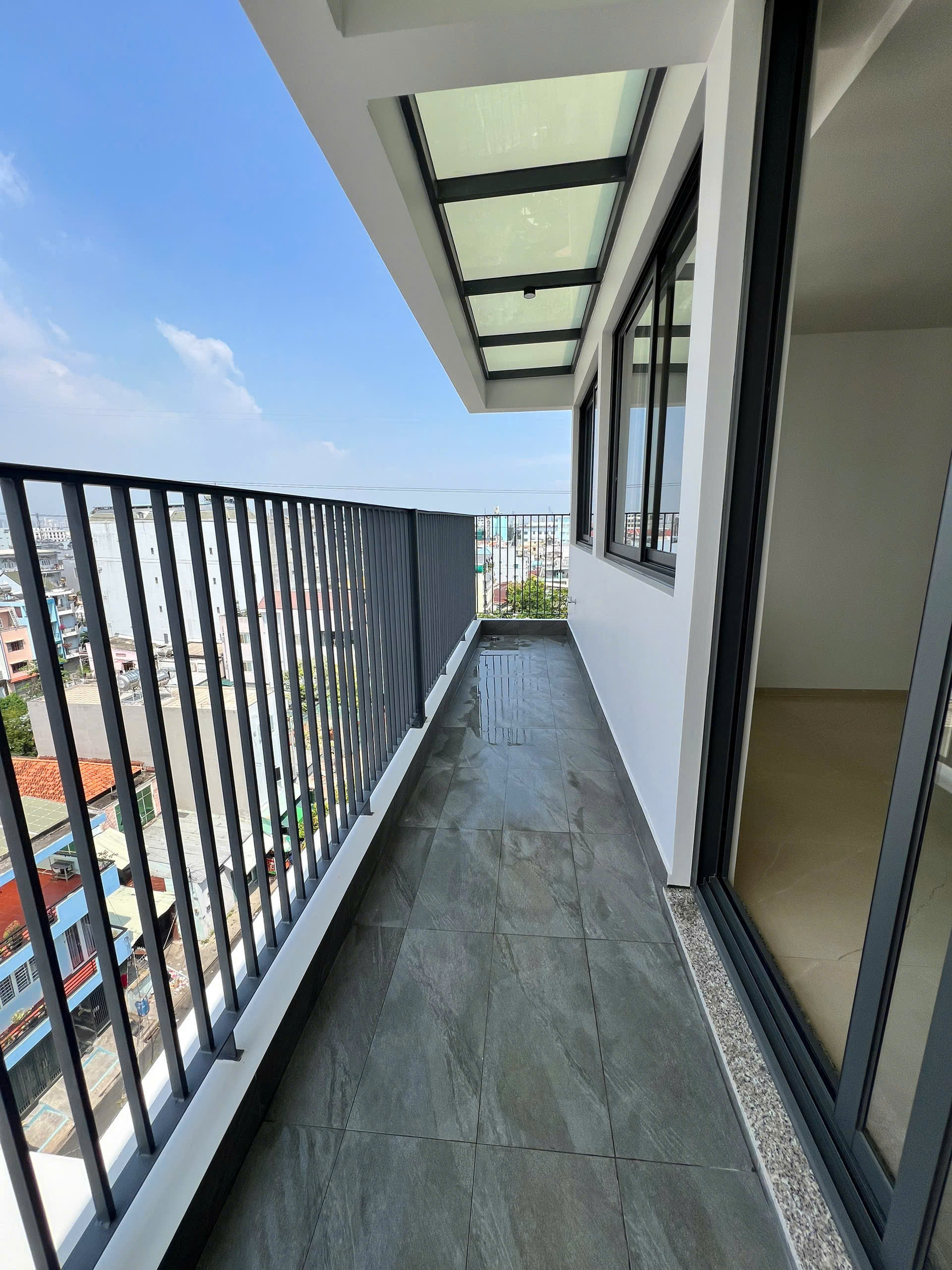 Bán tòa nhà căn hộ dịch vụ đường Lý Phục Man, Phường Bình Thuận, Quận 7 xây 8 tầng có 69 phòng – 453 12