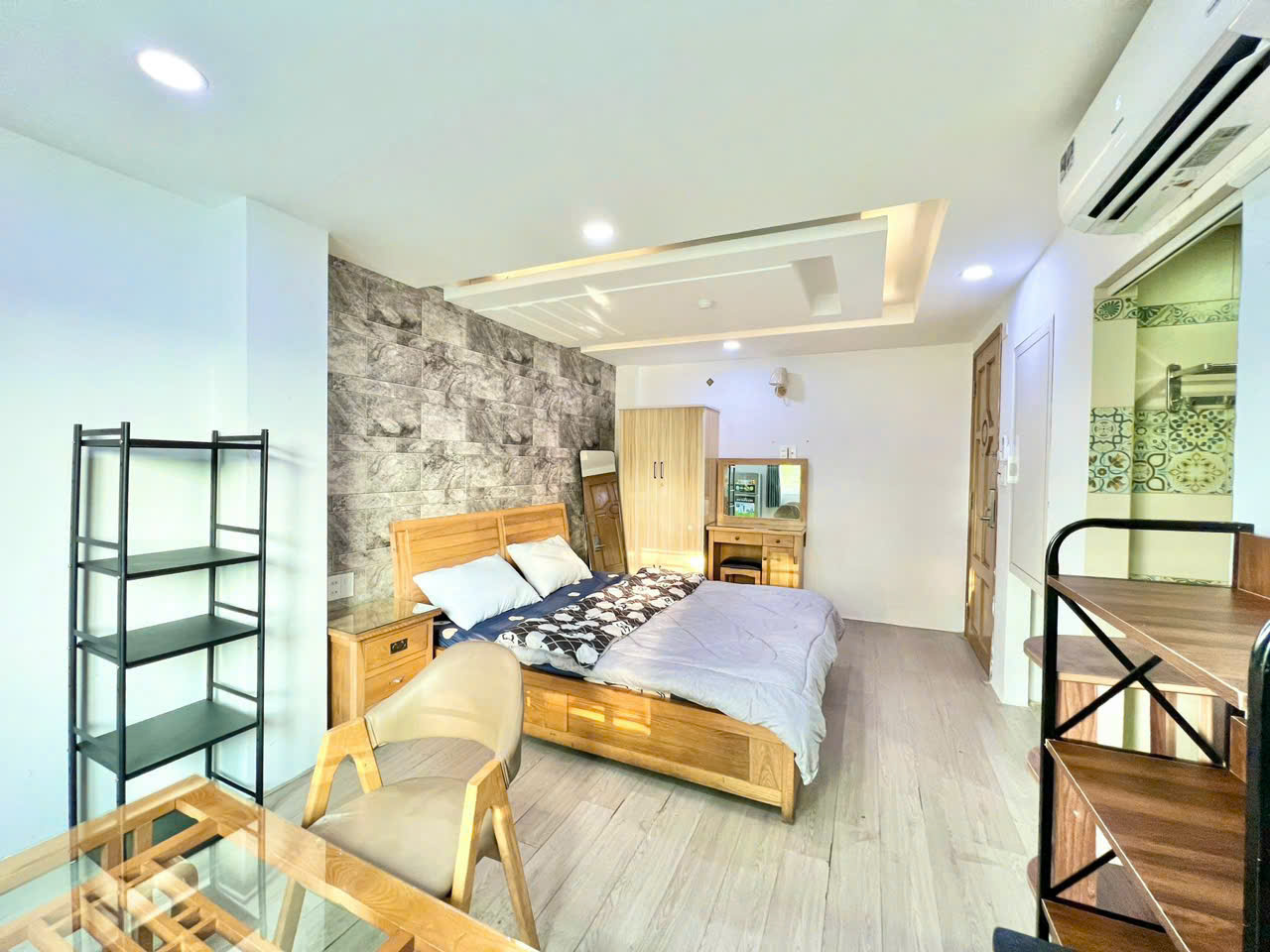 Serviced apartment building for sale Trung Son residential area, Binh Chanh built 6 floors with 18 bedrooms, East facing – 148m2 12