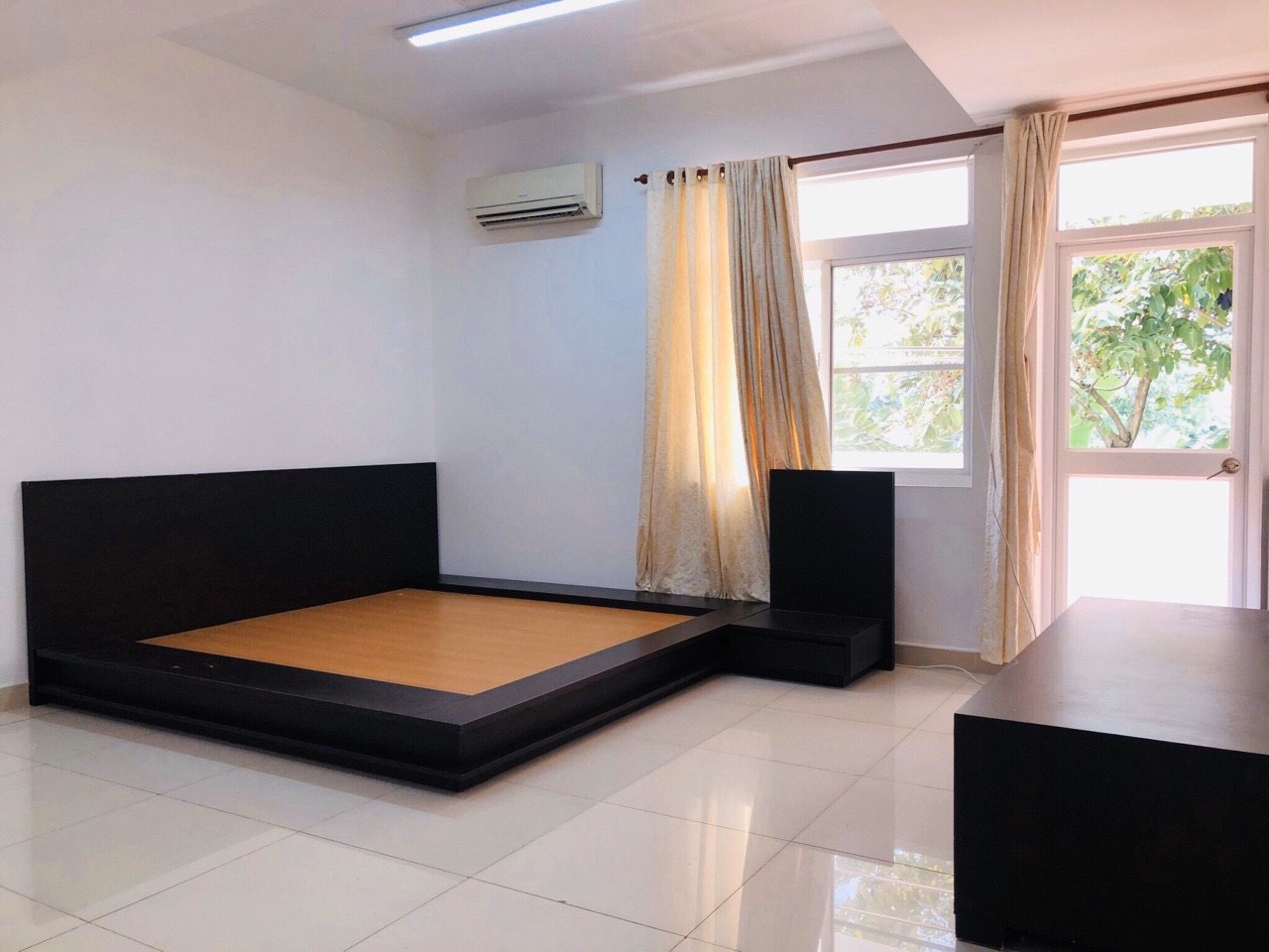 FOR RENT MY TU VILLA IN PHU MY HUNG- TAN PHONG WARD- DISTRICT 7 3