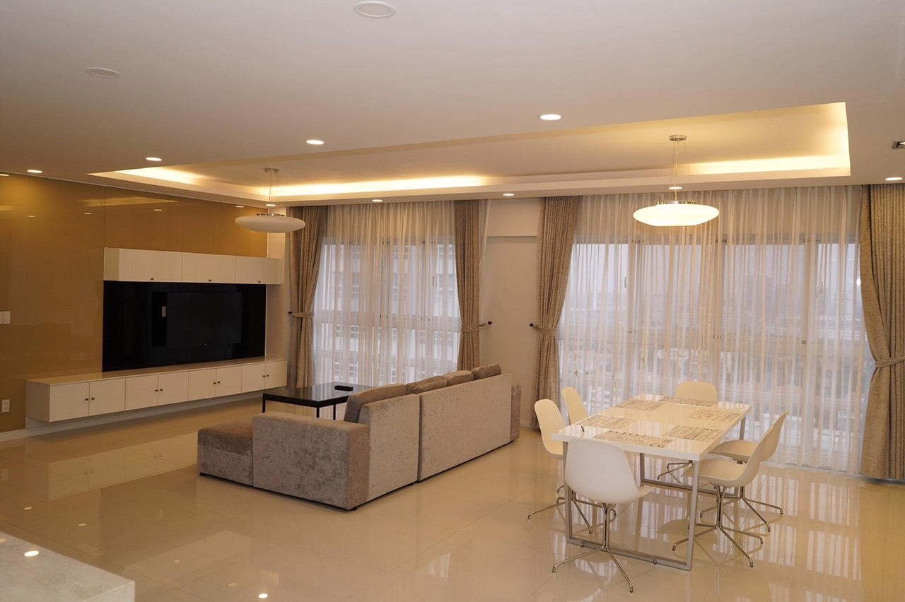 For Rent Happy Valley Apartment  in Phu My Hung District 7