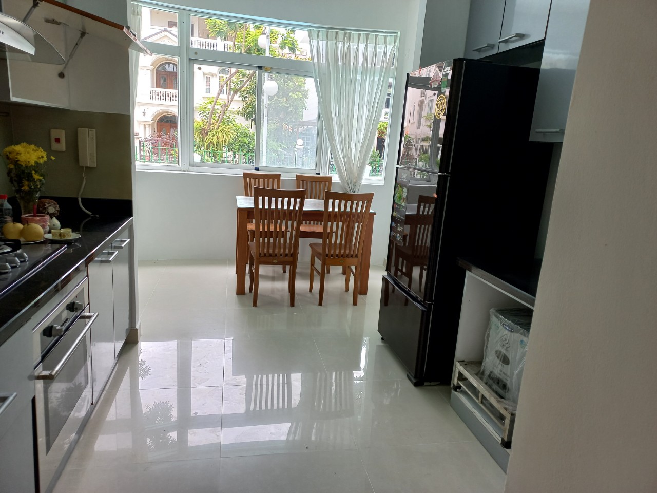 Phu Gia Detached Villa For Rent - Phu My Hung - District 7 2