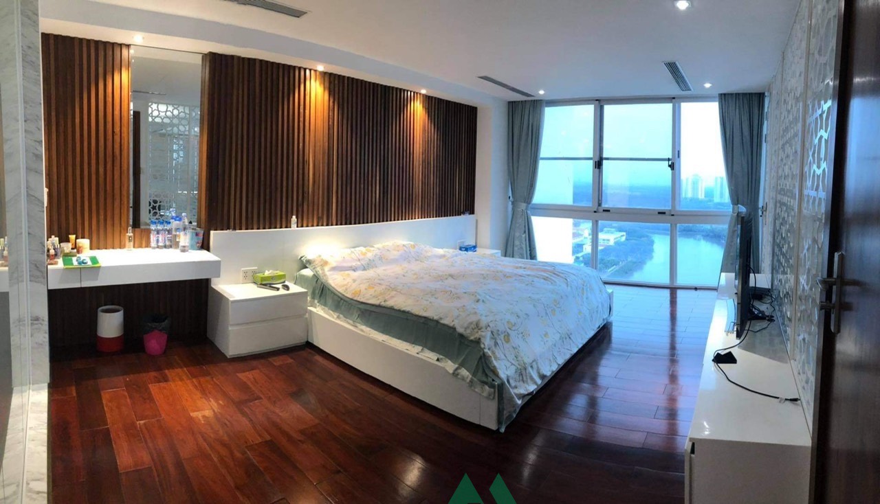   For Rent  Riverpark Residence Penthouse Phu My Hung 3